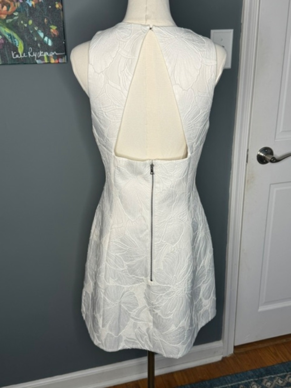 Alice + Olivia White Embroidered Fit & Flare Dress Size 10 - Picture 4 of 4